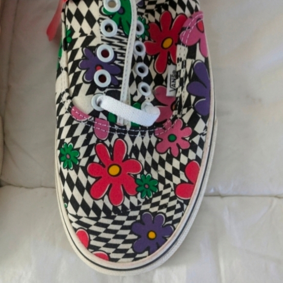 Vans Authentic Women 5 Printed Floral Checker VNOA348A40G 032026 - Picture 4 of 9